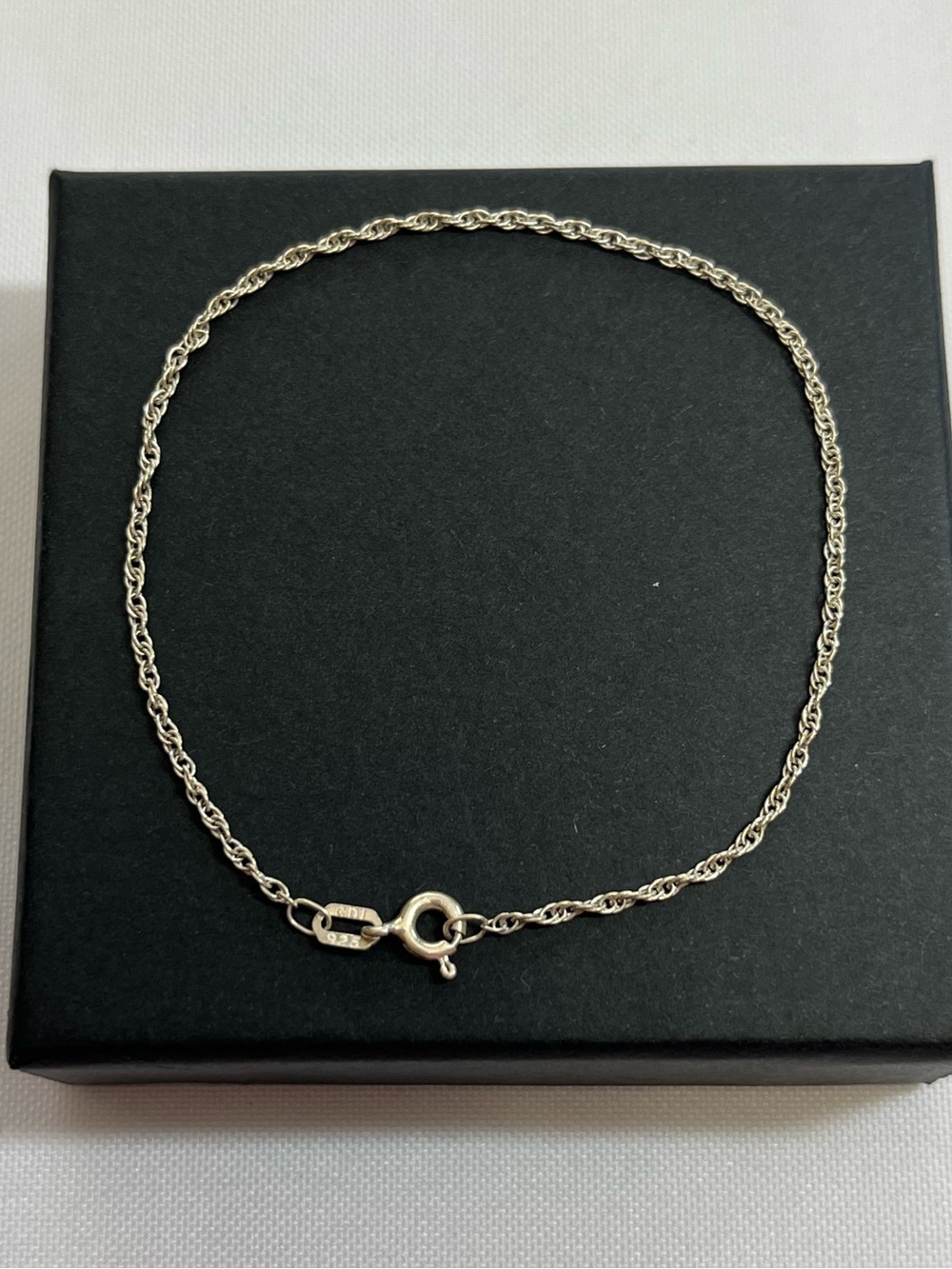Sterling silver rope bracelet. 925